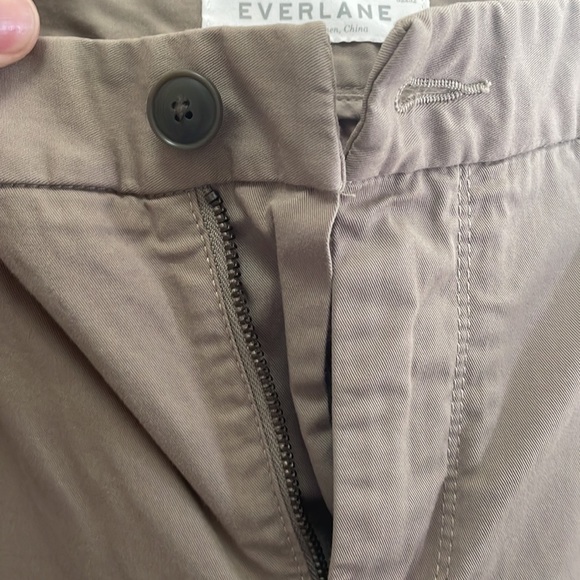 Everlane - Slim Khaki Pants - Light Brown - 32x32 - Picture 4 of 13